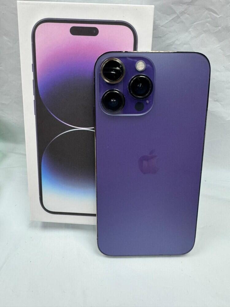 Смартфон iPhone XR 128 Gb ( в корпусе 14 про)