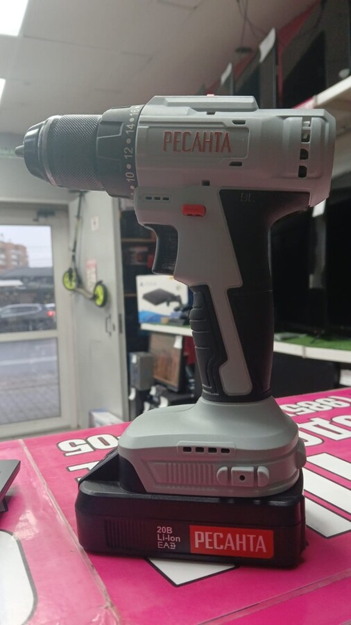 Шуруповерт Ресанта