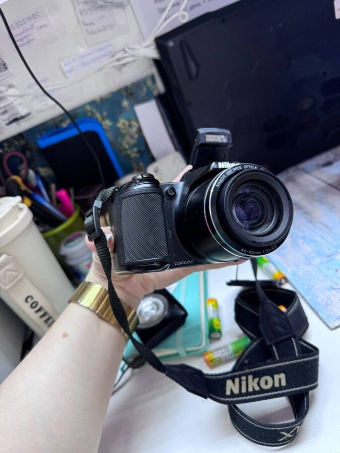 Фотоаппарат Nikon Coolpix L330