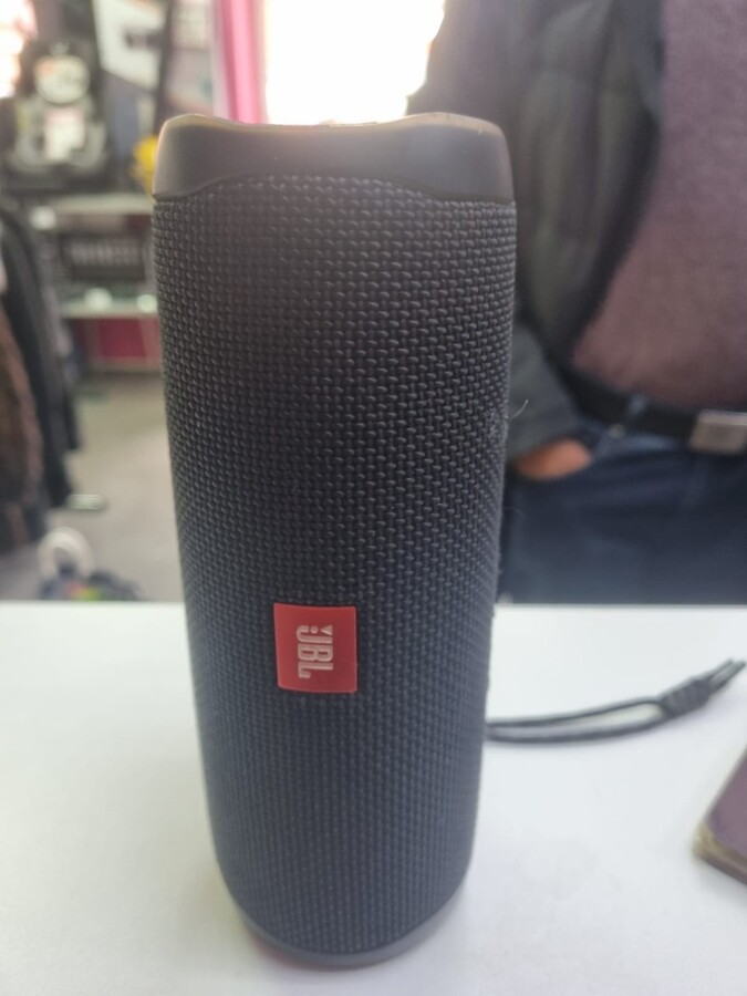 Акустика JBL Flip 5