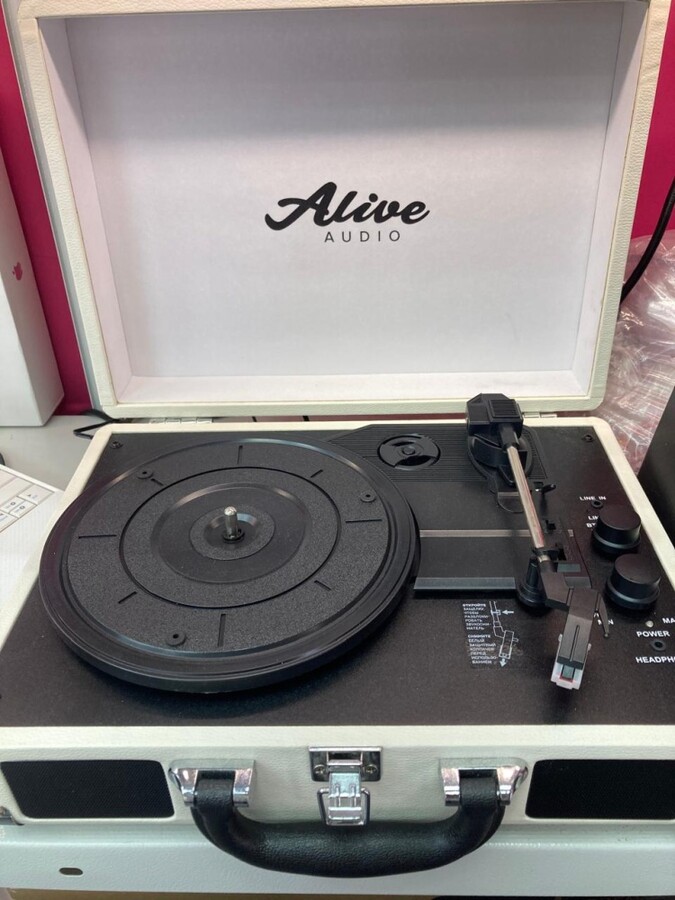 Винил ALIVE AUDIO