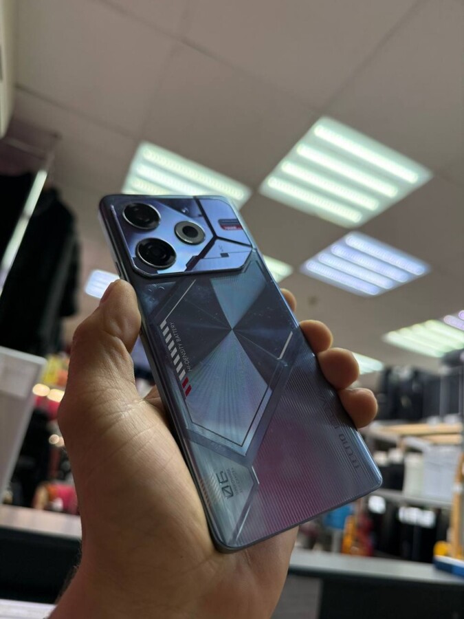 Мобильный телефон Tecno Pova 6 Neo 8/128Gb