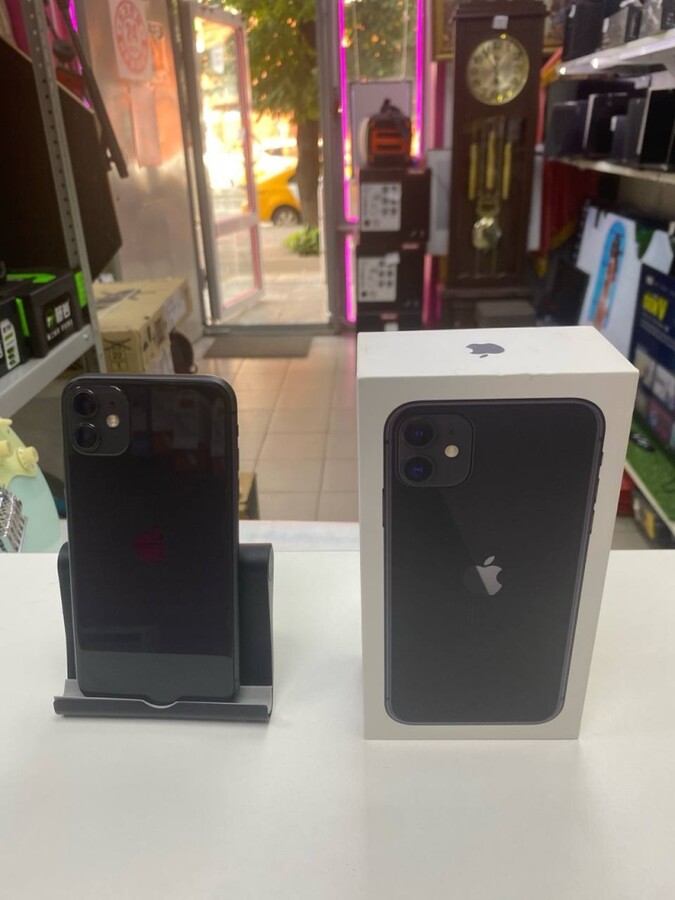 Смартфон iPhone 11 128 Gb