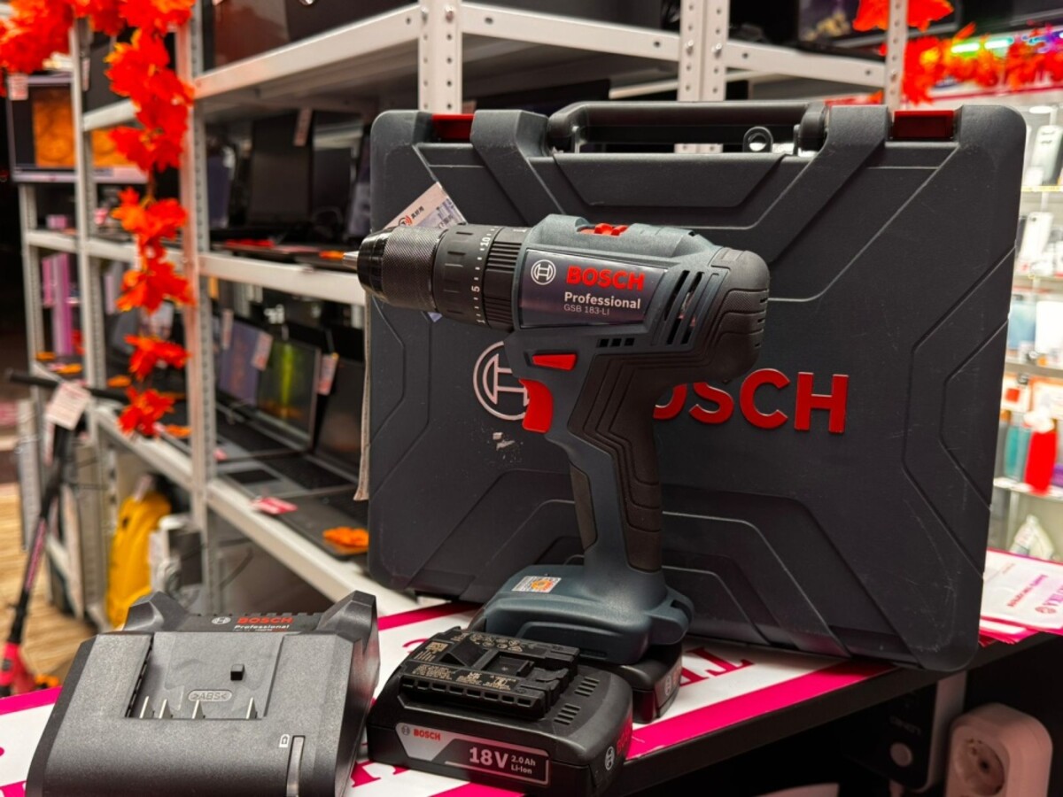 Шуруповерт Bosch GSB 183li