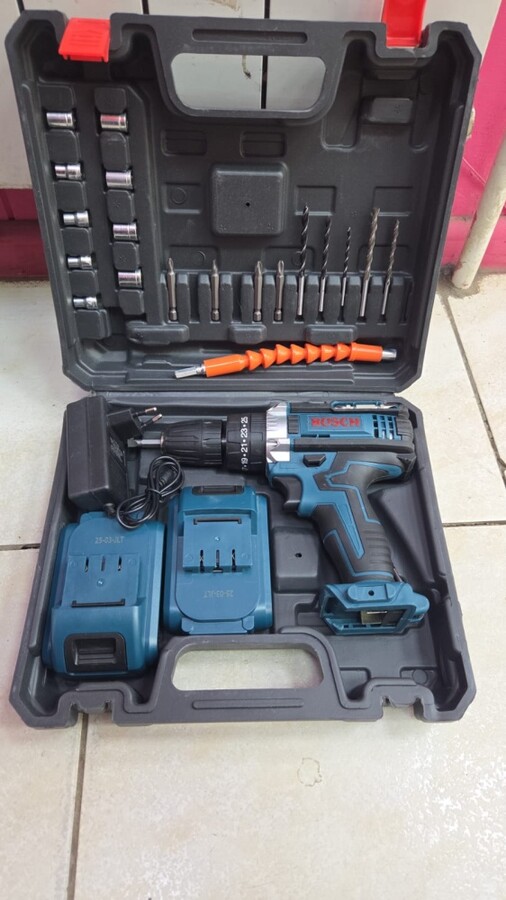 Шуруповерт Bosch