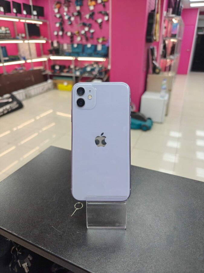 Смартфон iPhone 11 128 Gb