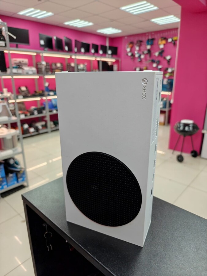 Игровая приставка XBOX Series S