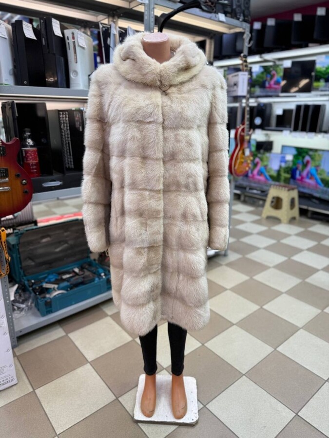 Шуба норковая 48-50 3/4 (бежевая)