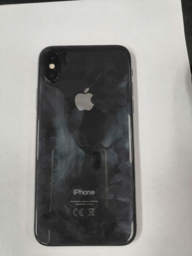 Смартфон iPhone X 64Gb