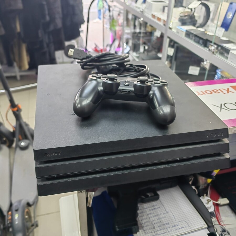 Игровая приставка Sony PlayStation 4 PRO 1тб
