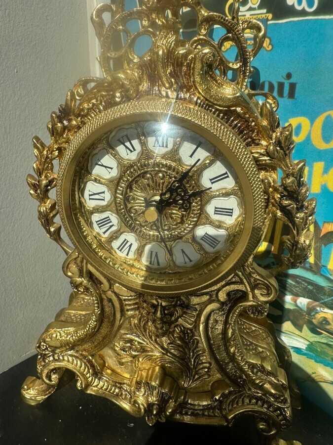 Каминные часы Кварц