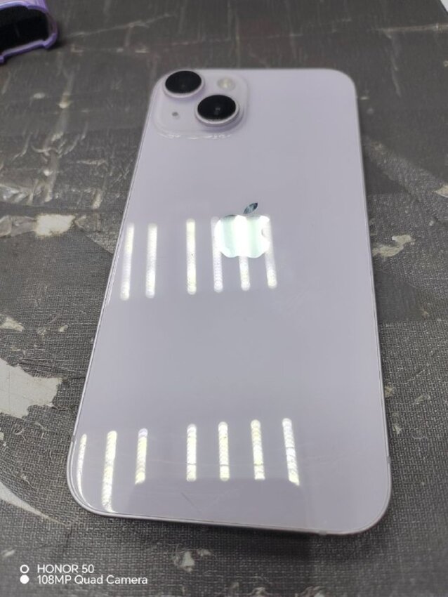 Смартфон iPhone 14 128