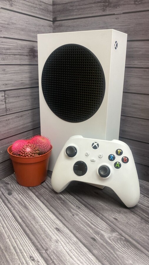 Игровая приставка XBOX Series S 512