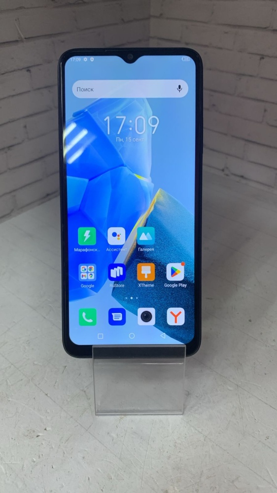 Мобильный телефон Infinix Hot 30i  4/64