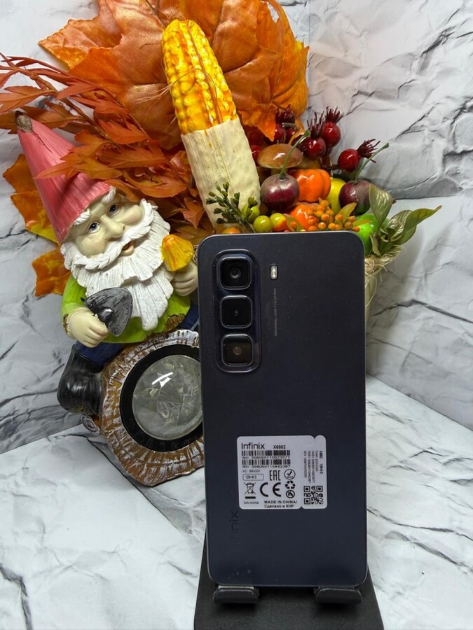 Мобильный телефон Infinix HOT 50 8-128