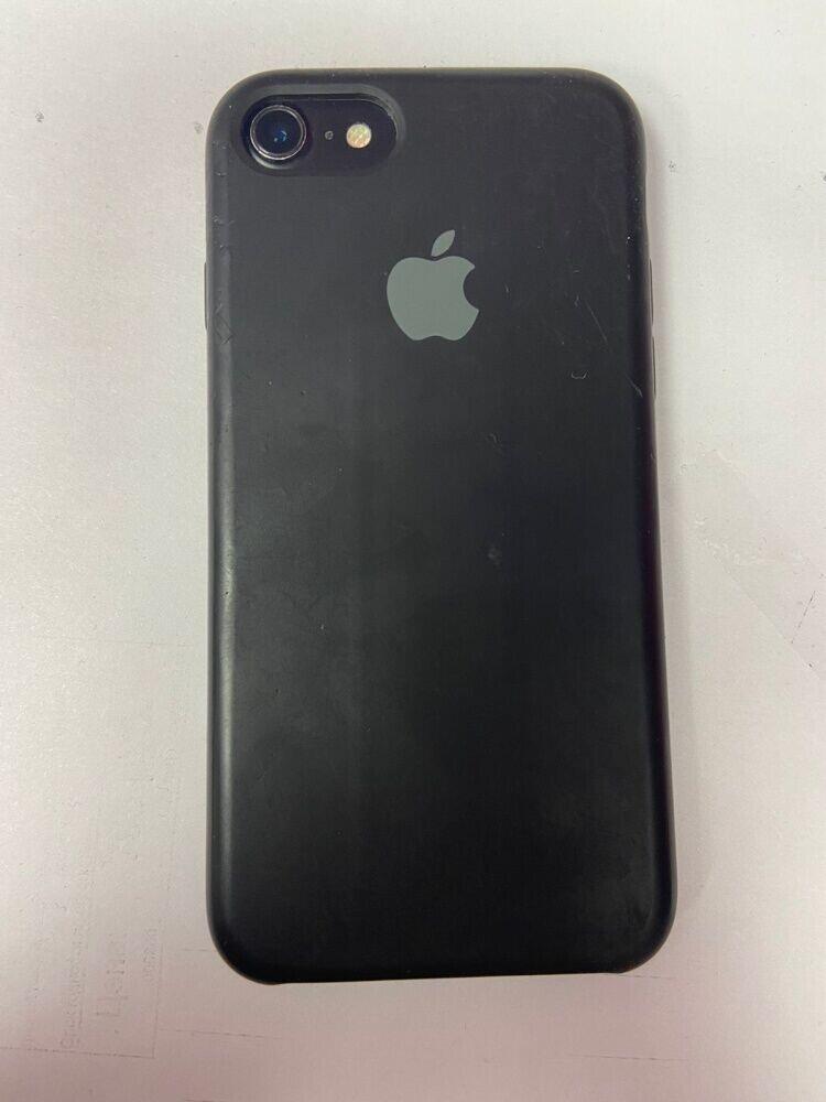 Смартфон iPhone 7 32Gb 32