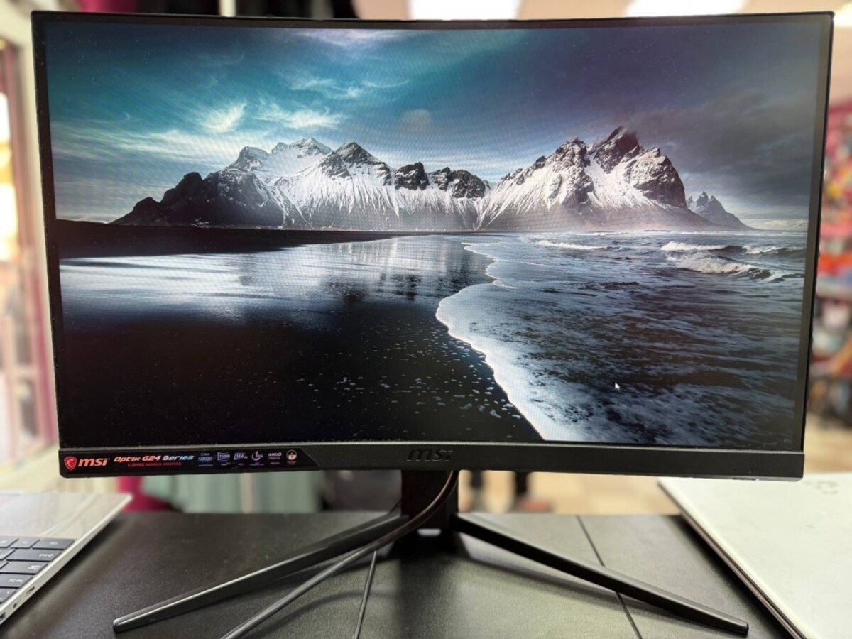 Монитор MSI Optix G24C4 144GHz