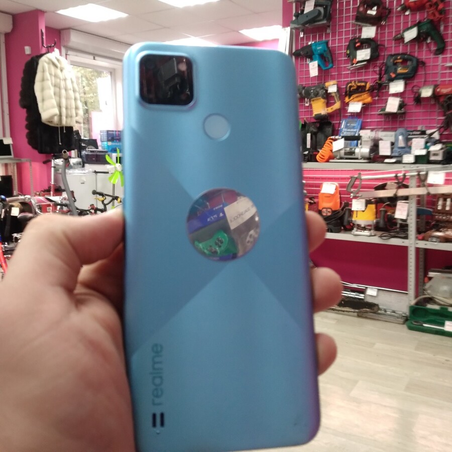 Смартфон Realme C21Y