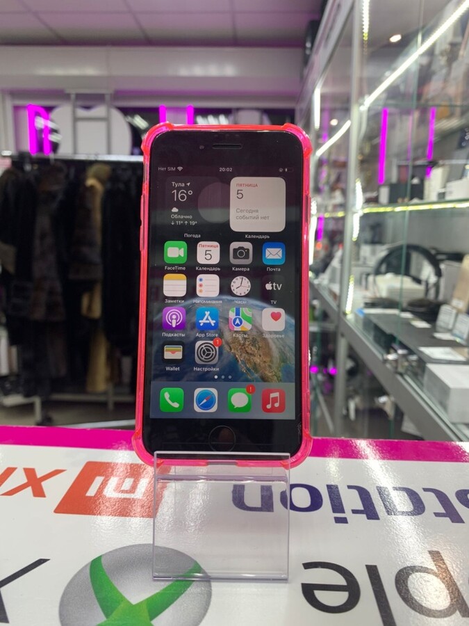 Смартфон iPhone 8 64 Gb