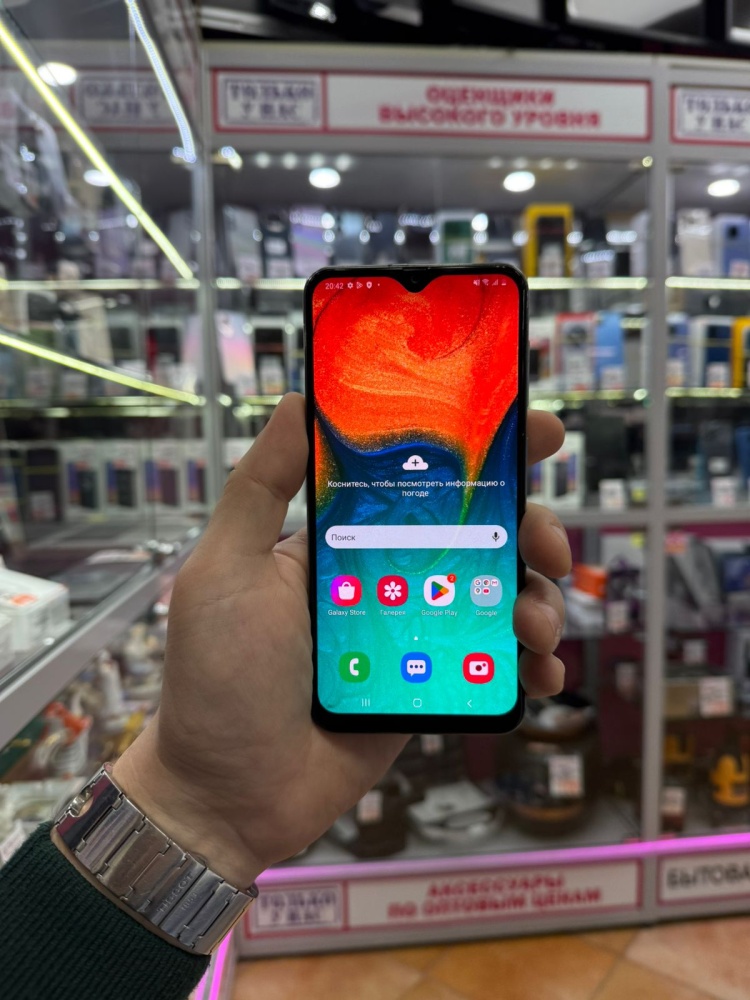 Смартфон Samsung A30 2019 3-32