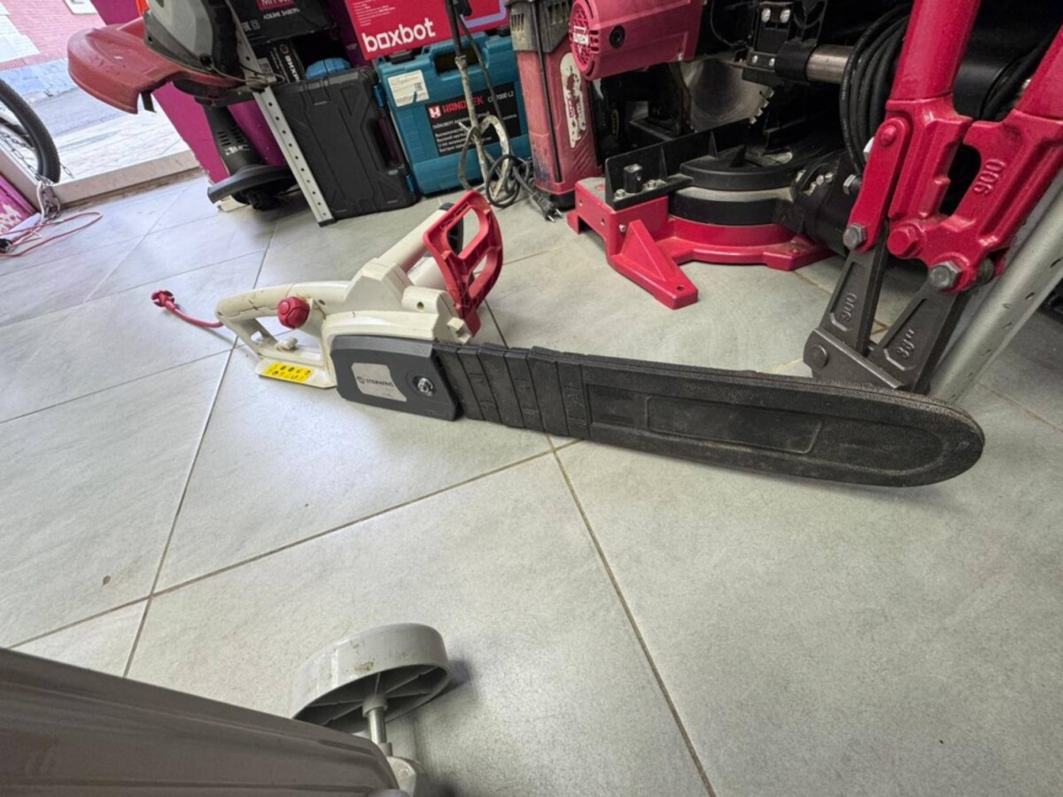 Цепная электропила Sterwins