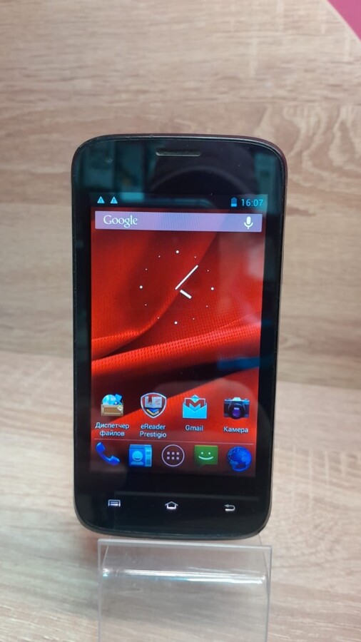 Мобильный телефон Prestigio
