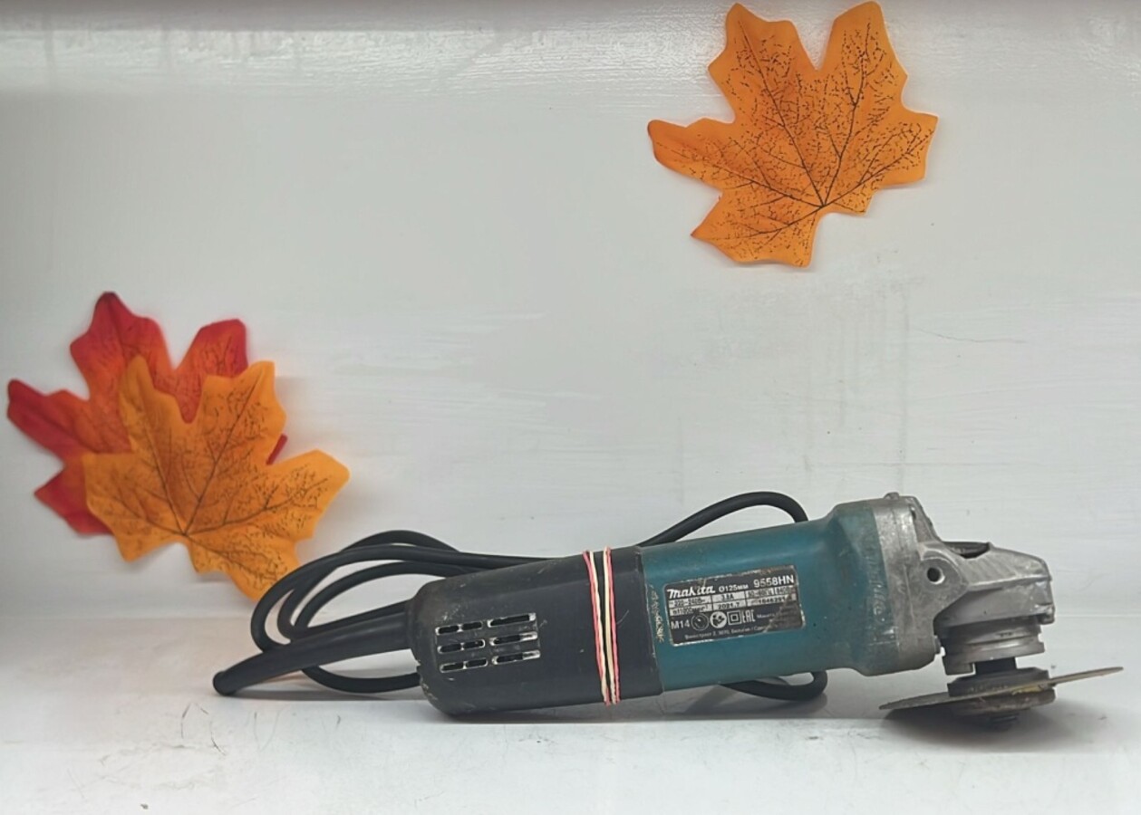 УШМ (Болгарка) MAKITA 125 9558HN