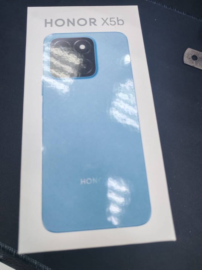 Смартфон Honor X5 b 4/64