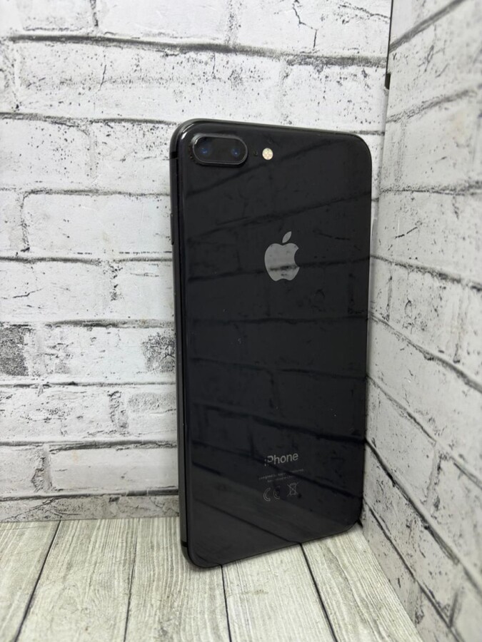Смартфон iPhone 8+ 64 Gb