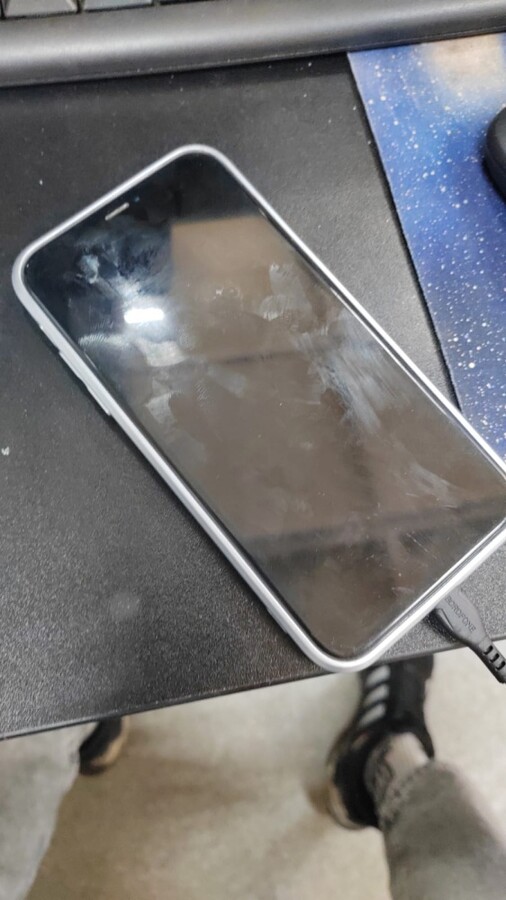 Смартфон iPhone XR 64 Gb