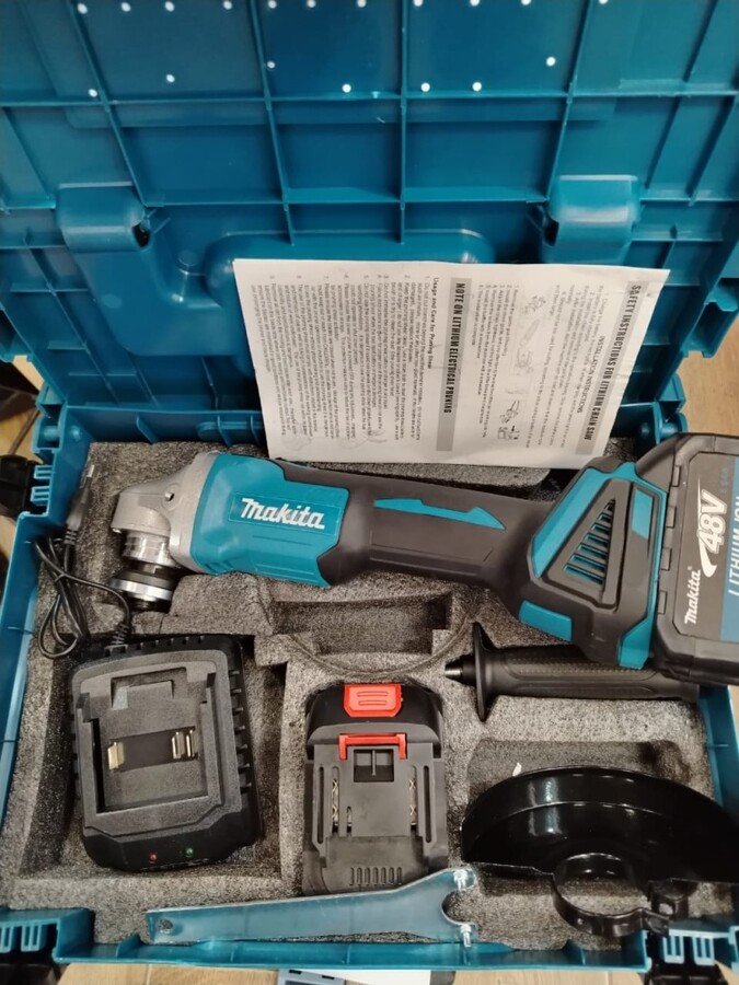 УШМ (Болгарка) MAKITA АКБ