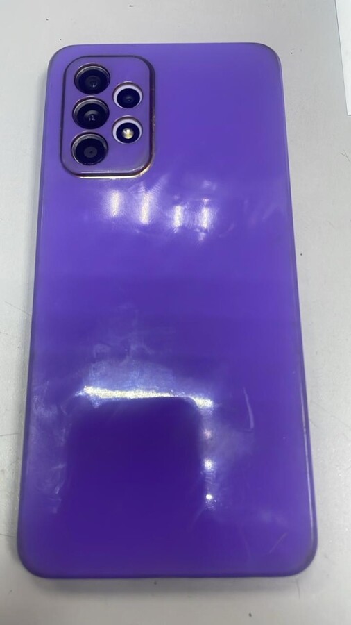 Смартфон Samsung A52