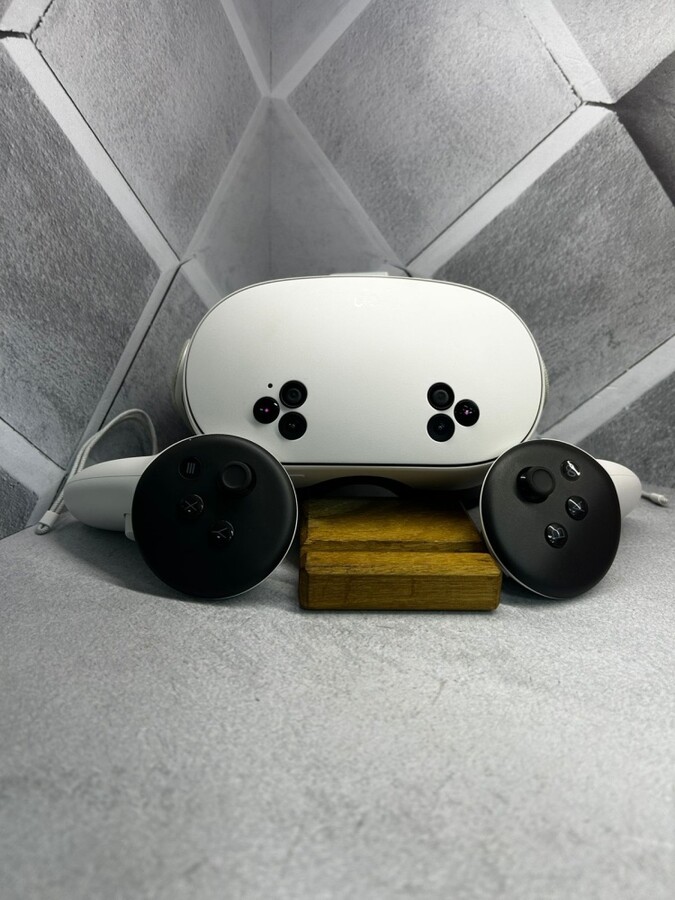 Очки виртуальной реальности OCULUS QUEST 3S 128GB