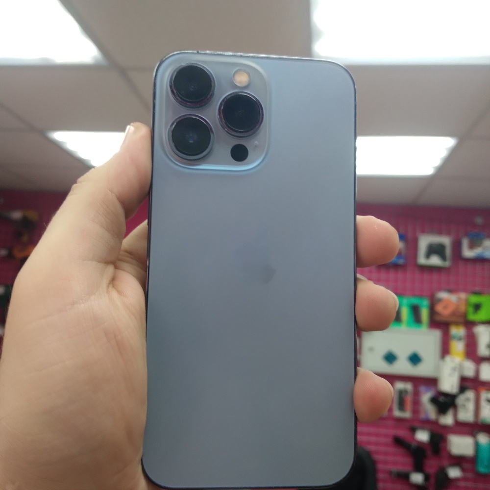 Смартфон iPhone 13 PRO 128 GB 100%акб