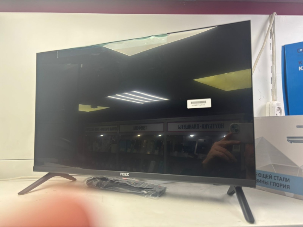 Телевизор др марка RAZZ 24* HD