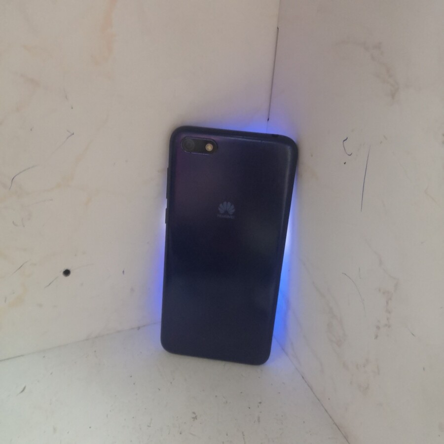 Смартфон Huawei Y5 Lite