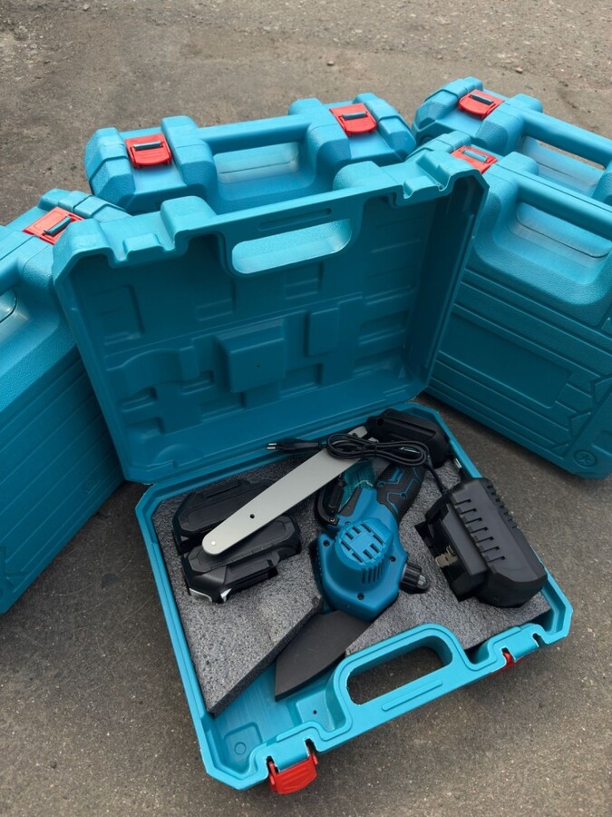 Сучкорез makita (щеточный)