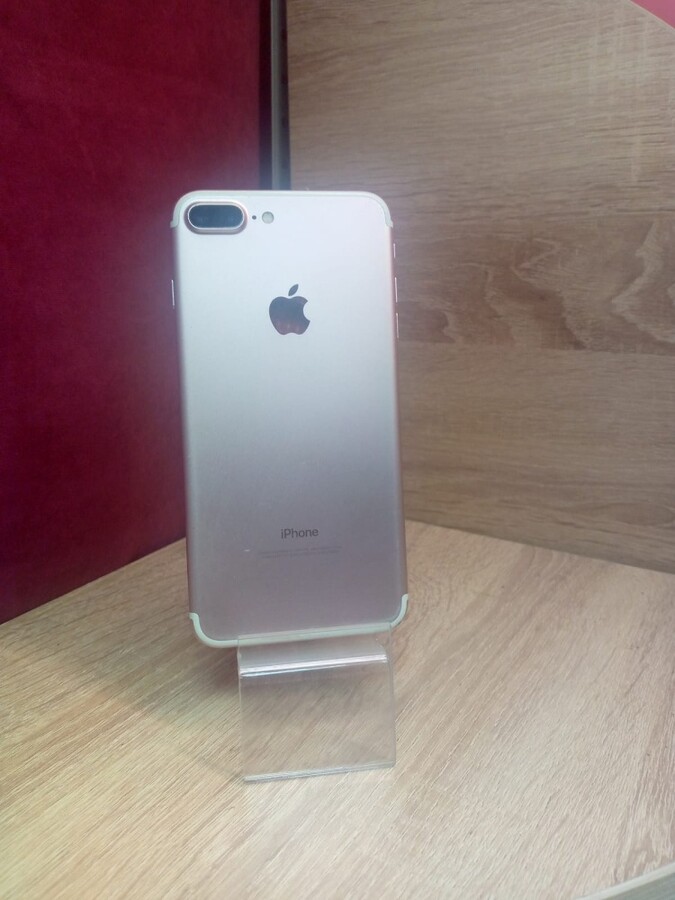 Смартфон iPhone 7+ 128Gb