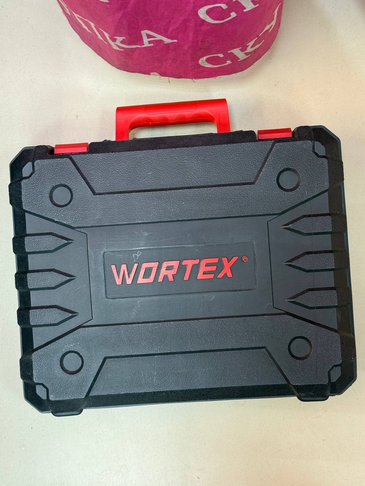 Аккумуляторная дрель-шуруповерт WORTEX BD