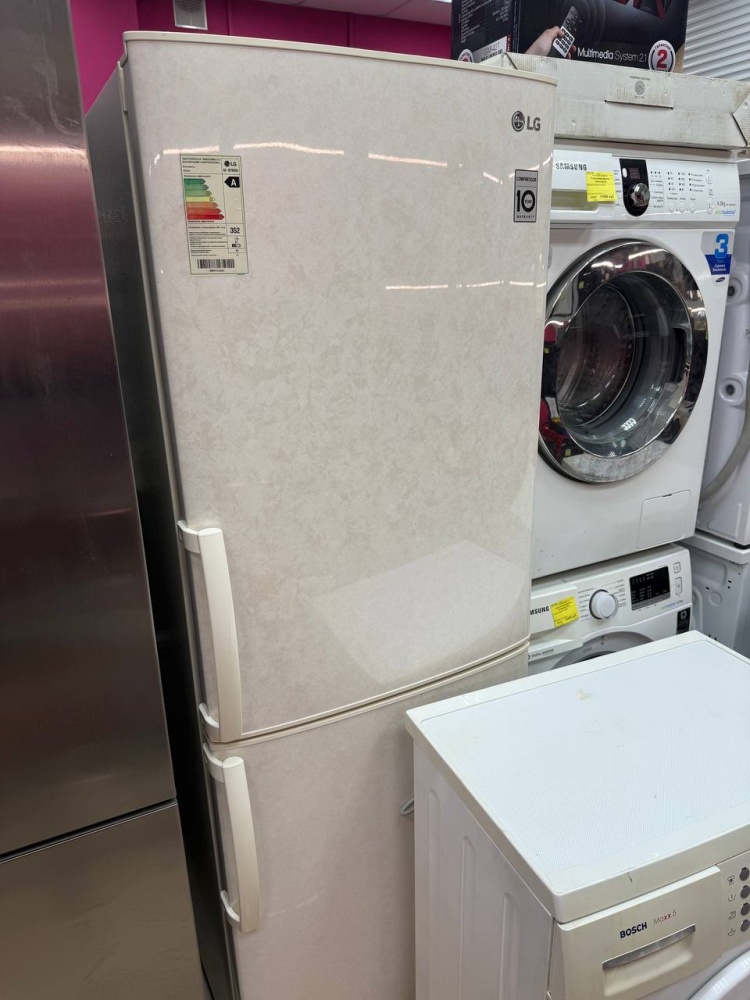 Холодильник LG