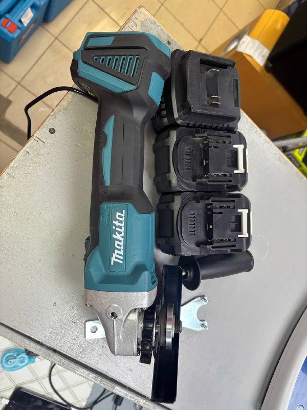 УШМ (Болгарка) Аккумуляторная Makita