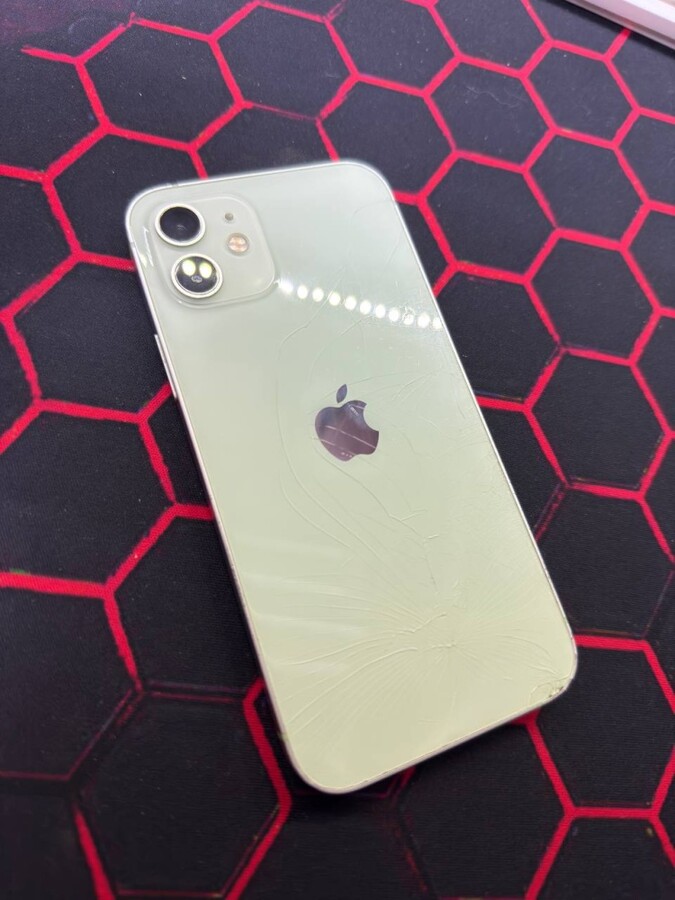 Смартфон iPhone 12 128 Gb