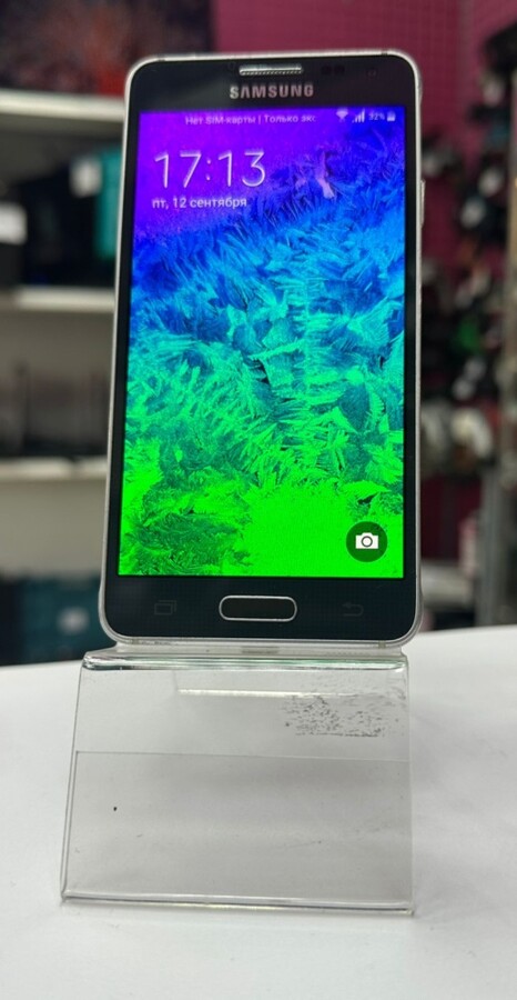 Смартфон Samsung Alpha SM-G850F