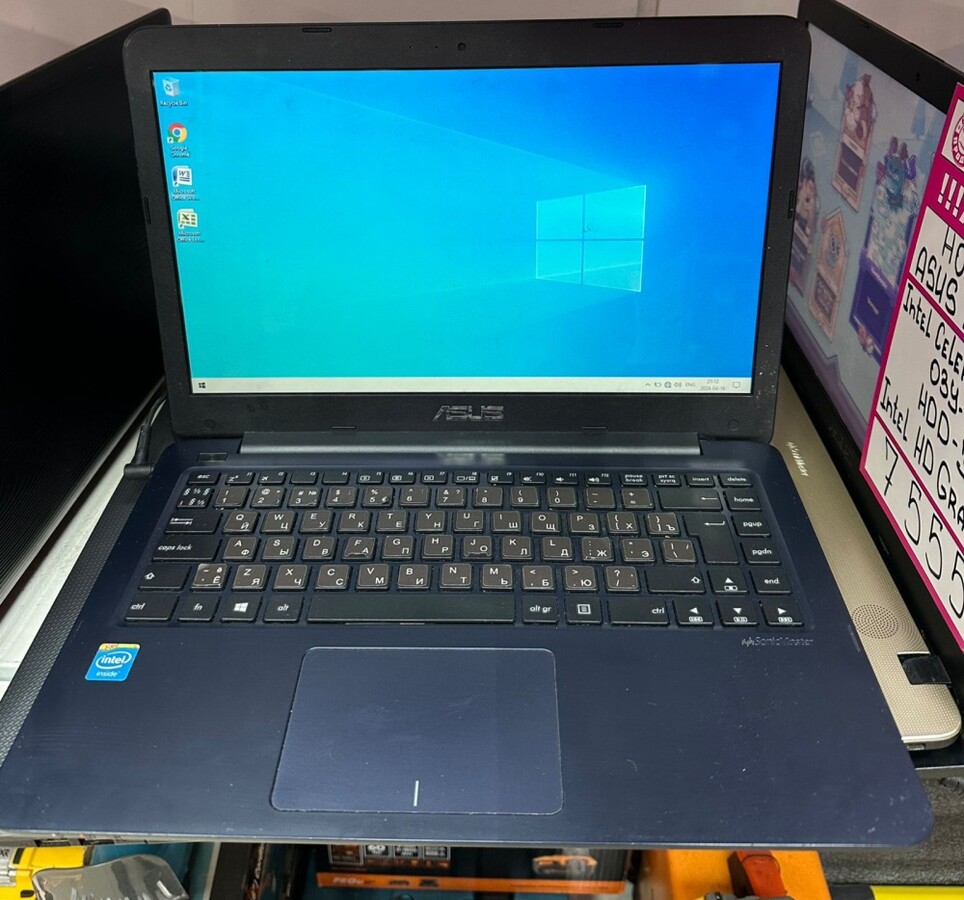 Ноутбук ASUS R417M