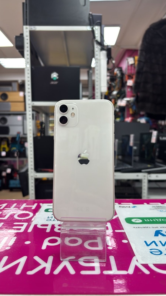 Смартфон iPhone 11 64Gb 78%