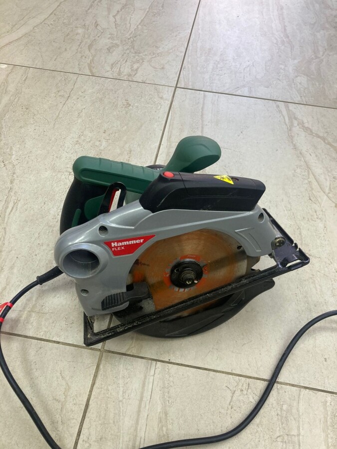 Циркулярная пила Hammer crp1500d