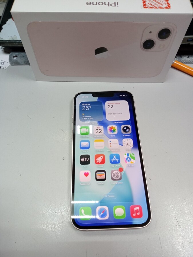 Смартфон iPhone 13 128 Gb