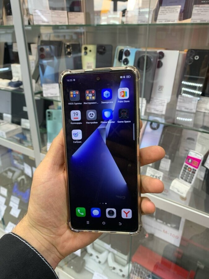 Мобильный телефон Tecno pova 5