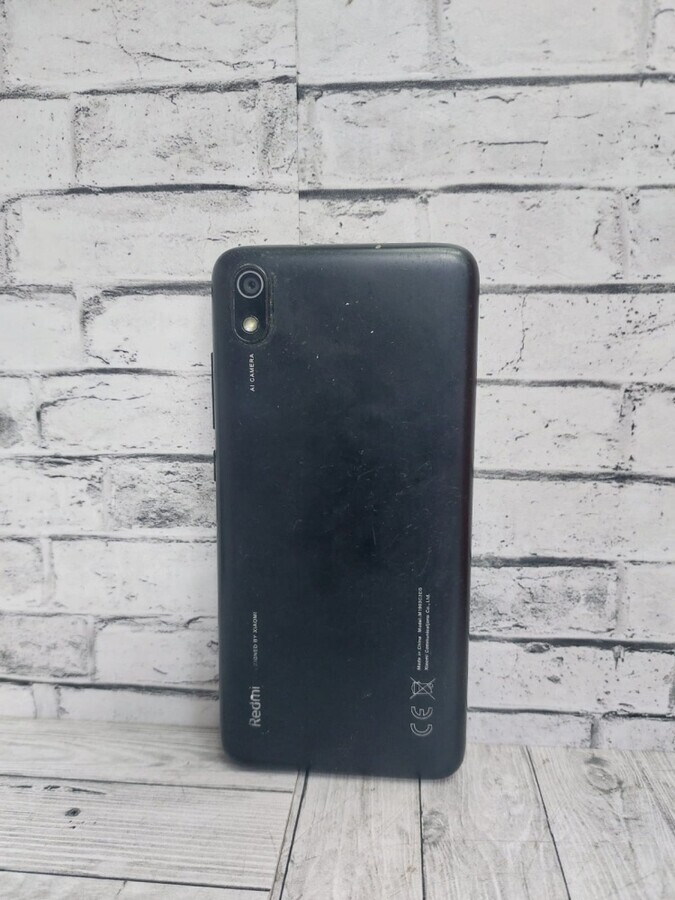 Смартфон Xiaomi Redmi 7A 2/32