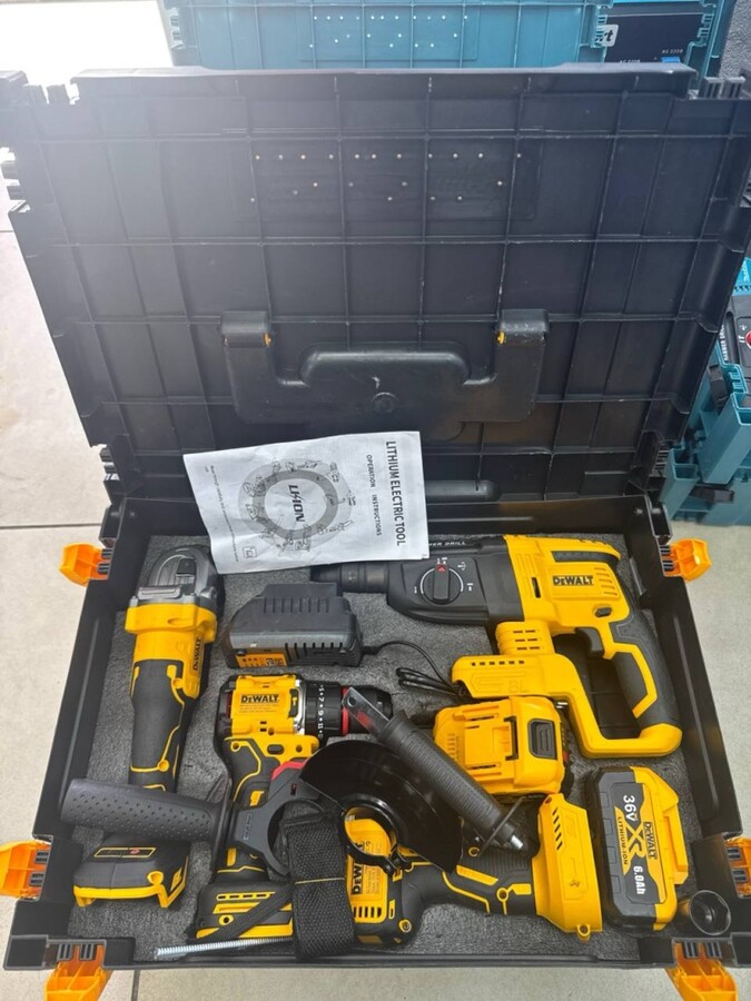 Набор инструментов 4В1